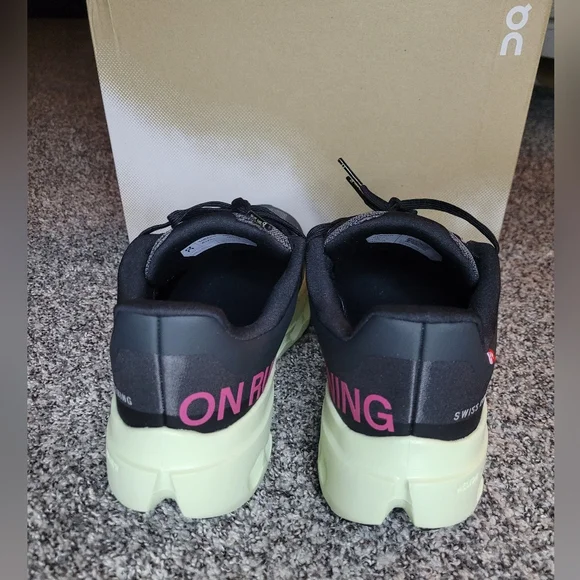 On Running Cloudsurfer Next Running Shoe - Black/Lima NEW - Picture 5 of 12